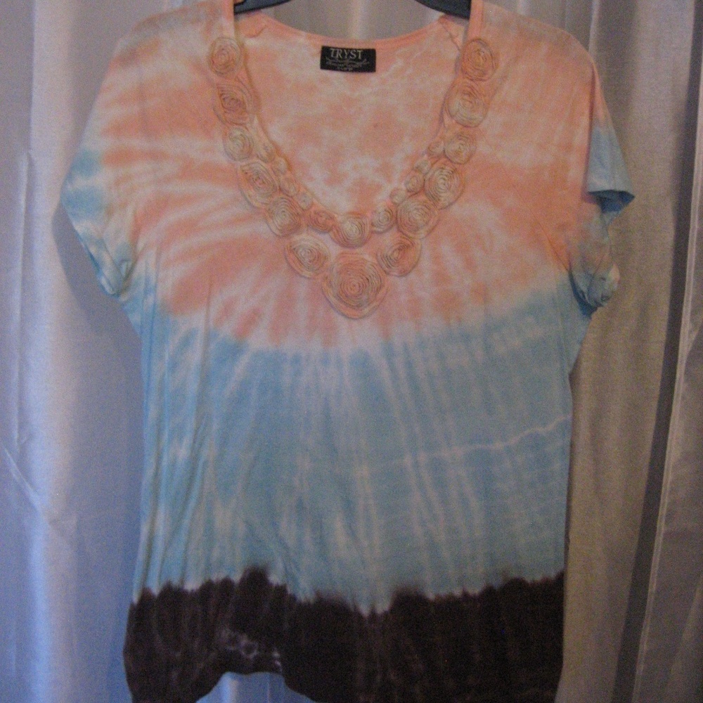 Tryst V Neck Tye Dye Shirt 100% Cotton Sz XL